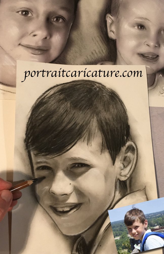 portrait crayon d'après photo noir et blanc fusain pastel caricature sur commande en ligne portraitiste caricaturiste sur toulouse bordeaux toute la france