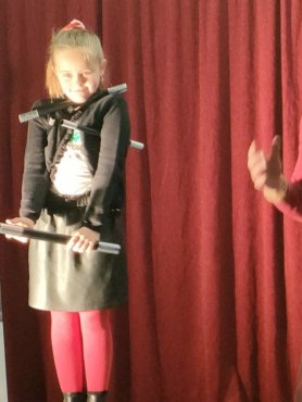 Spectacle de magie à domicile pour un anniversaire sur Auch Gers 